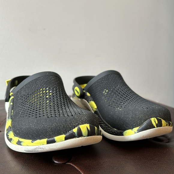 Crocs, LiteRide, Yellow & Black, size M6/W8. Previously worn but great condition - Picture 8 of 10